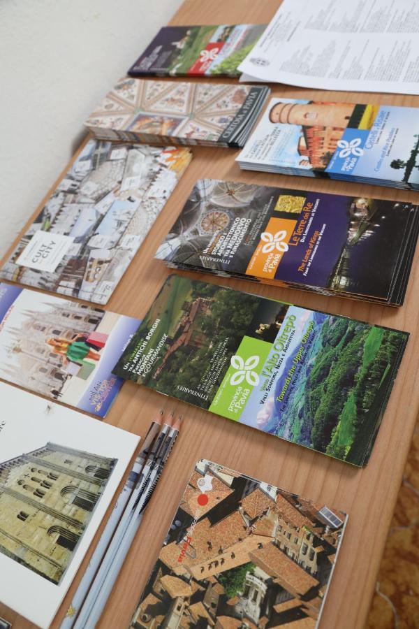 La Dimora Degli Elfi Casa Vacanza ปาเวีย ภายนอก รูปภาพ