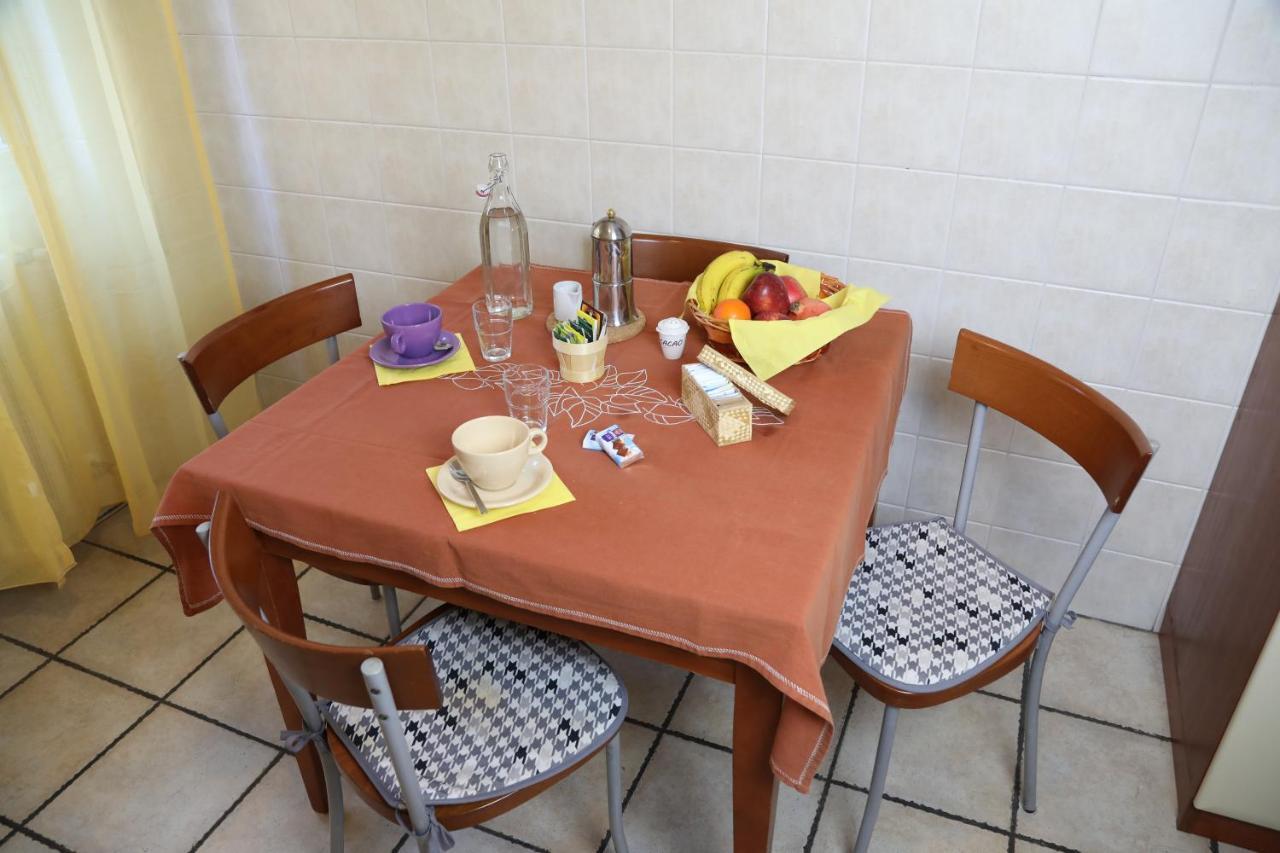 La Dimora Degli Elfi Casa Vacanza ปาเวีย ภายนอก รูปภาพ